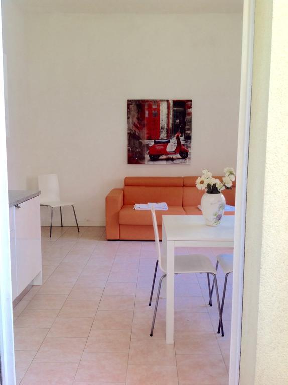 Residence Villa Ofelia Ρίμινι Δωμάτιο φωτογραφία