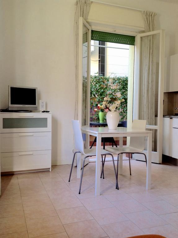 Residence Villa Ofelia Ρίμινι Δωμάτιο φωτογραφία